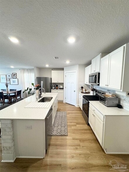 Foto del edificio - 3371 Garganey Rd