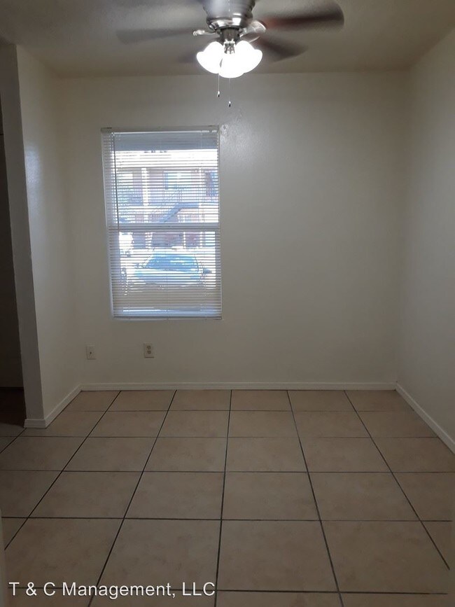 Foto del edificio - 13509 Copper Ave NE