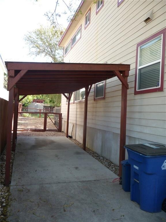 Foto del edificio - Awesome East Austin Townhouse