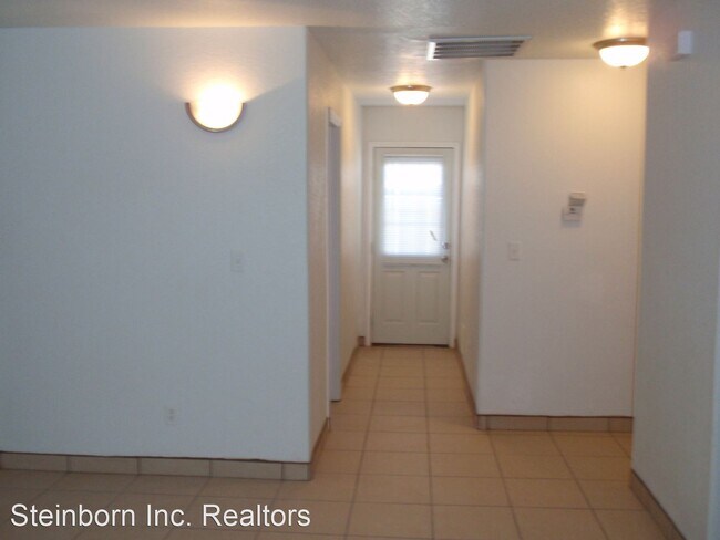 Building Photo - 3 br, 2 bath House - 137 Valle Vista