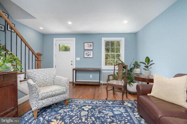 Foto del edificio - 1147 Colonial Ave