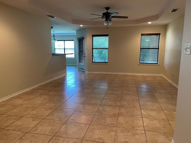 Building Photo - 3110 Conde Dr