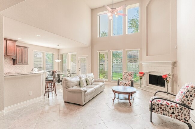 Building Photo - 28707 Hemlock Red Ct