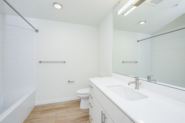 Interior Photo - PRTL Portal Apartments