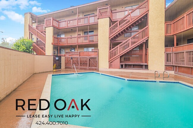 Building Photo - Cheerful One Bedroom with a Private Balcon...