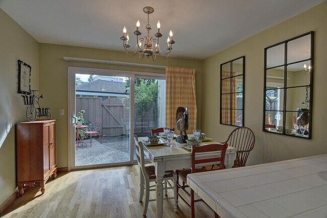 Building Photo - 4464 Openmeadow Ct