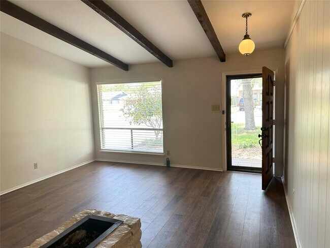 Building Photo - 5504 Chadwyck Dr