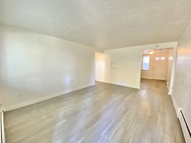 Foto del edificio - 6130 W 40th Ave