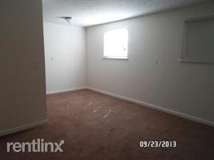 Building Photo - 3205 Fordhaven Rd