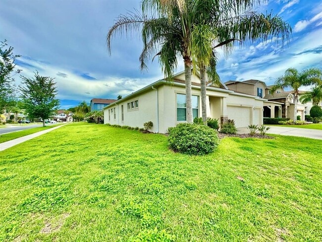 Building Photo - 3989 Windcrest Dr