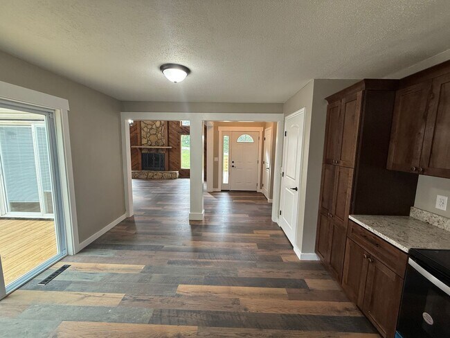 Foto del edificio - 2157 Windy Cove Ln