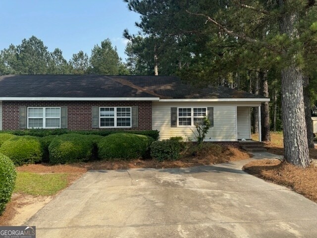 Foto principal - 805 Jessica Ln