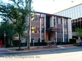 Building Photo - 1 br, 1 bath Apartment - 418 E. Washington...