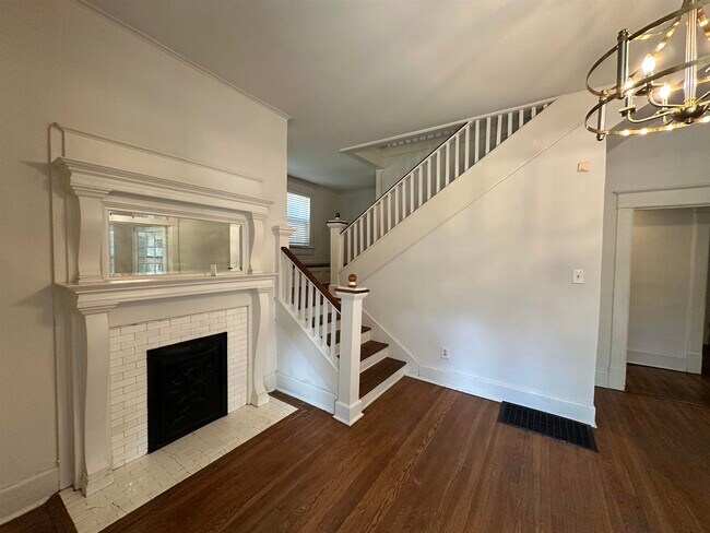 Foto del edificio - 1318 Harbert Ave