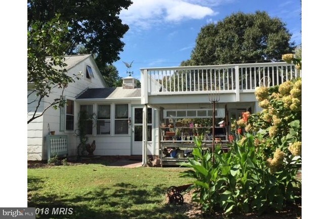 Foto del edificio - 25136 Wymont Park Rd
