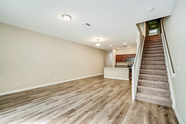 Building Photo - 9501 Sw Purple Martin Way