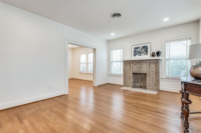Foto del edificio - 5214 Ridgedale Ave