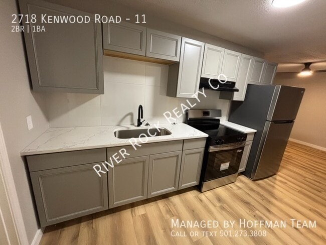 Building Photo - 2718 Kenwood Dr