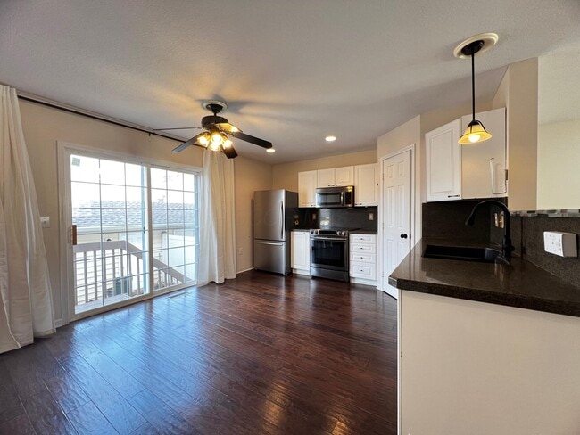 Foto del edificio - 7288 W Campus Rd