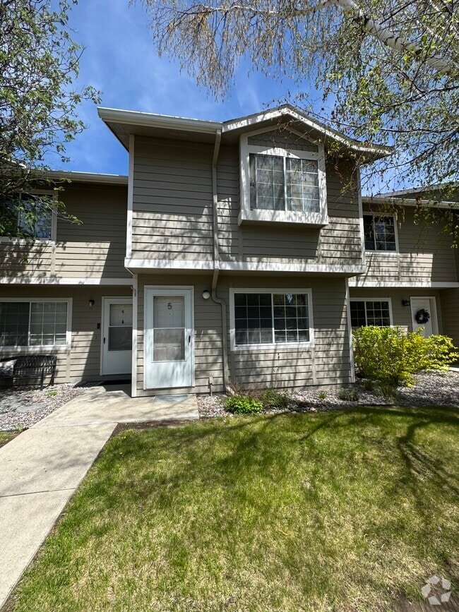 Building Photo - 2800 Highcliff Ct