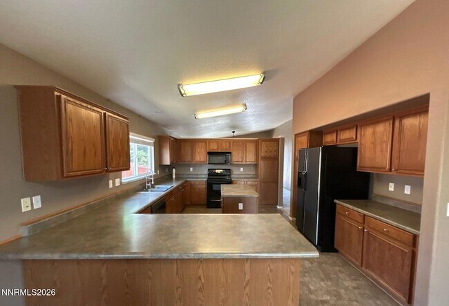 Foto del edificio - 17481 Crystal Canyon Blvd
