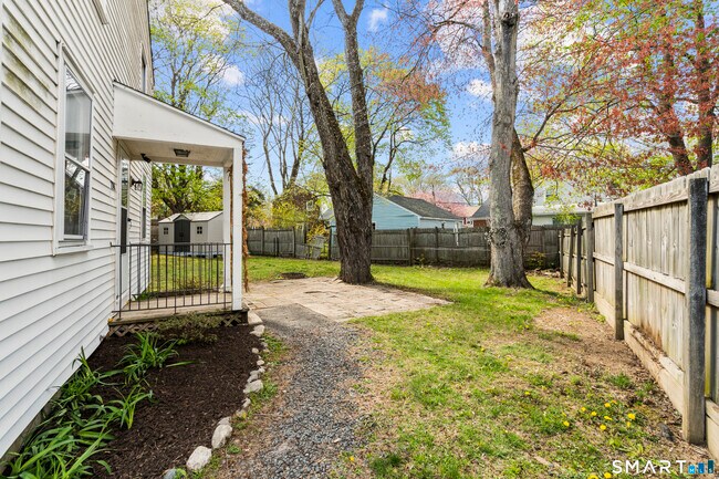 Foto del edificio - 224 Melville Dr