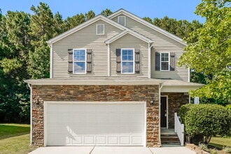 Building Photo - 3121 Varcroft Rd