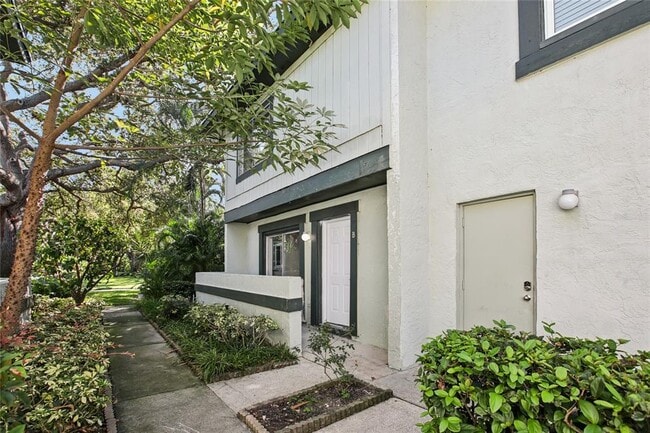 Foto del edificio - 2906 Lichen Ln