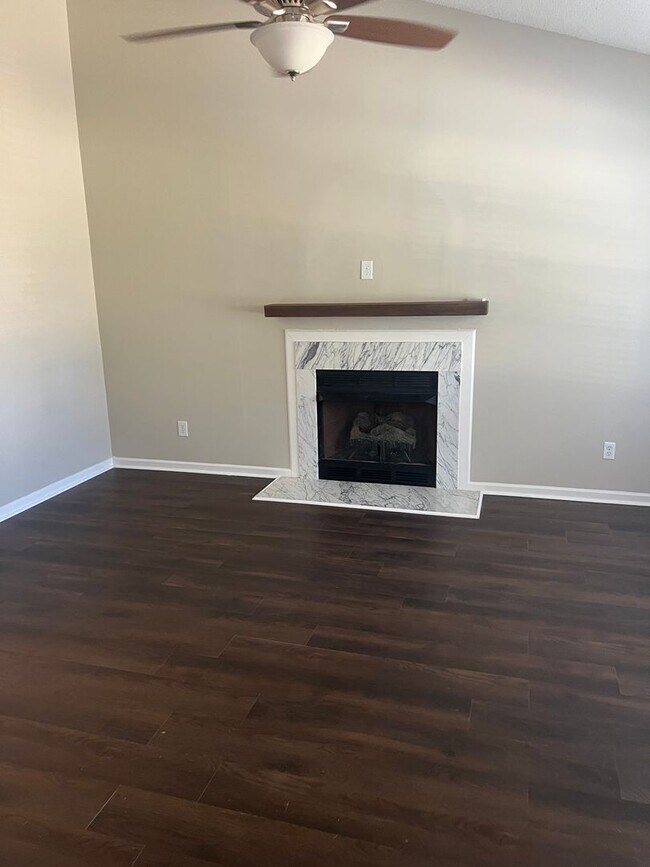 Foto del edificio - 2008 Duke Adam St