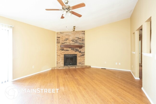 Building Photo - 10113 Southridge Terrace