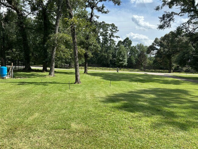 Foto del edificio - 2418 Bill Smith Rd