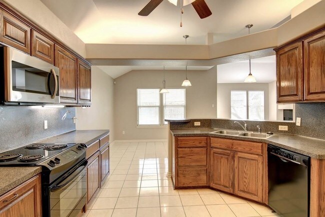 Building Photo - 7009 Bodega Bay Dr