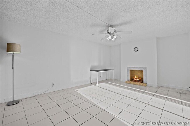 Building Photo - 1560 Forest Lakes Cir