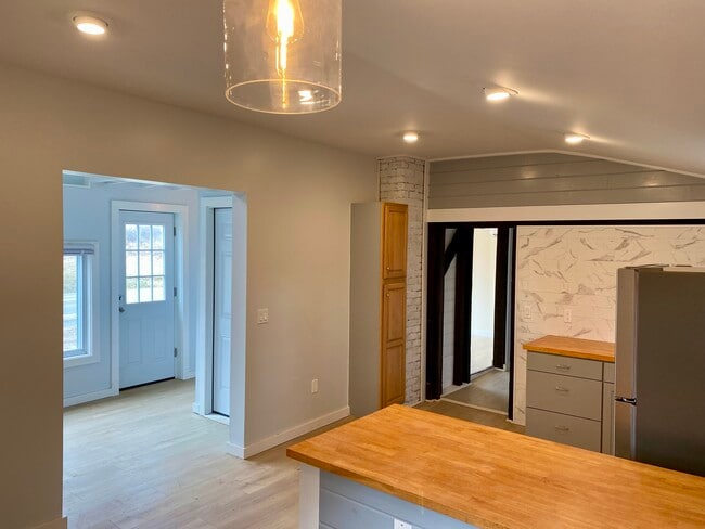 Kitchen - 351 County Route 19