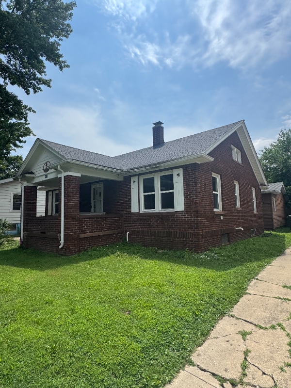 Building Photo - 1453 E Clay St