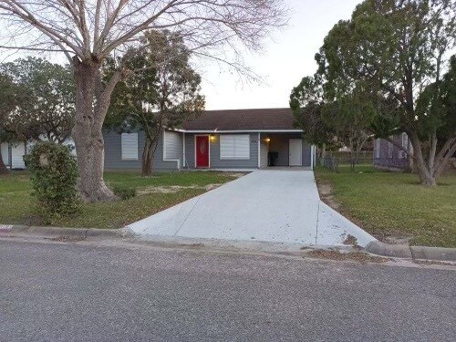 Foto del edificio - 2126 E Pendleton St