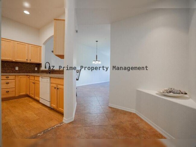 Building Photo - 4533 N 22nd St