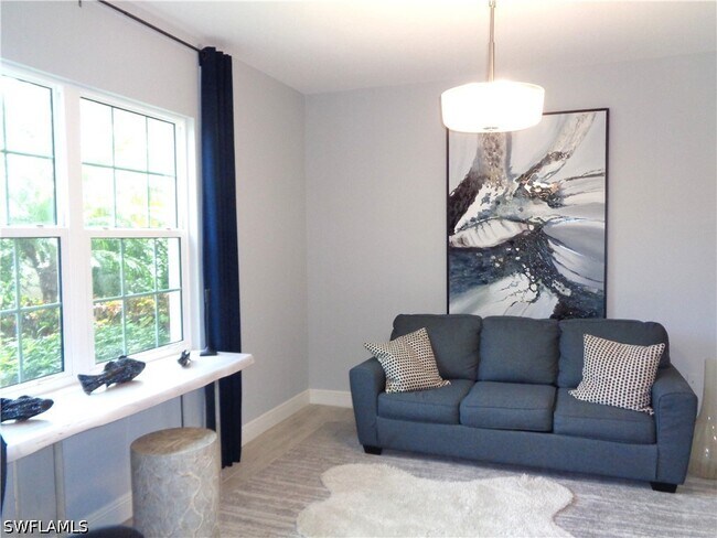 Foto del edificio - 575 El Camino Real