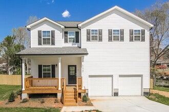 Building Photo - 115 Walking Horse Run
