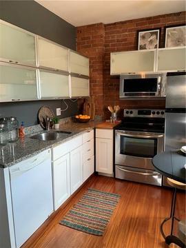 Building Photo - 643 Fort Wayne Ave