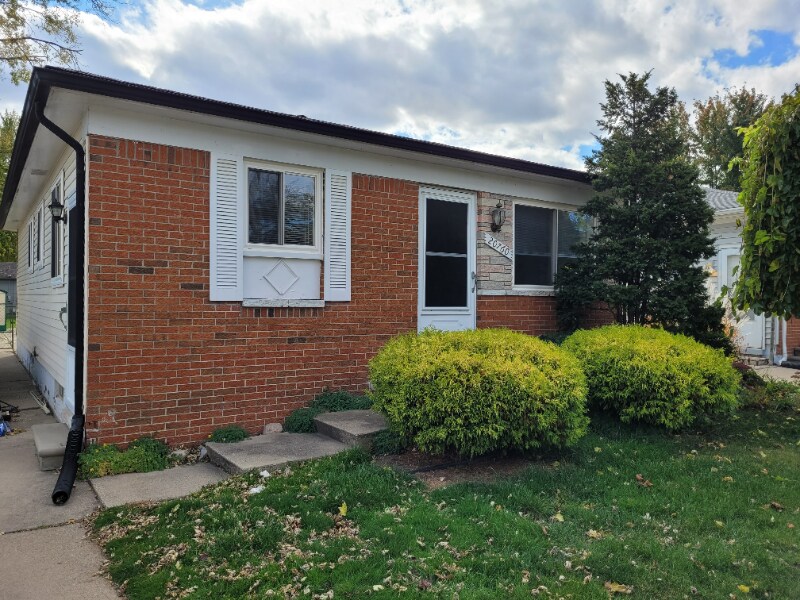 20760 ster St, Clinton Township, MI 48035 House Rental in Clinton