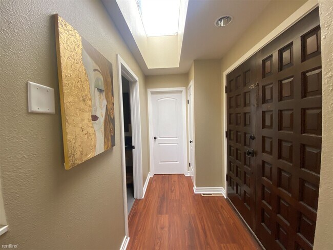 Foto del edificio - 3 br, 3 bath Townhome - 6931 Camino Pacheco