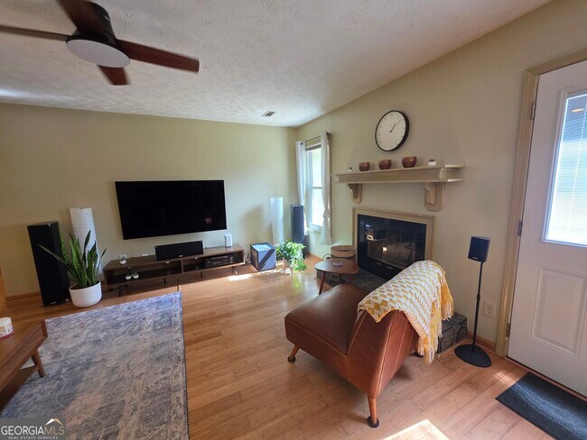 Foto del edificio - 520 Cornwallis Way