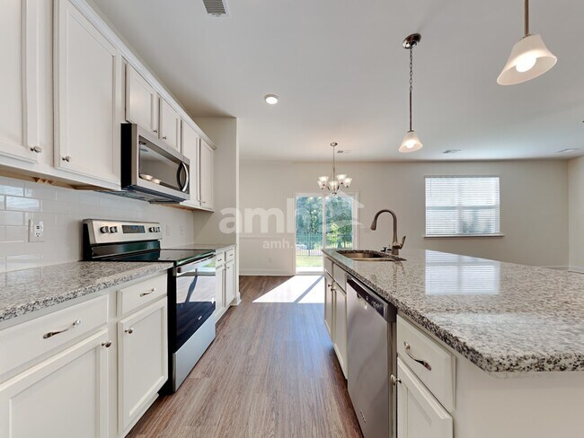 Building Photo - 1836 Produce Ln