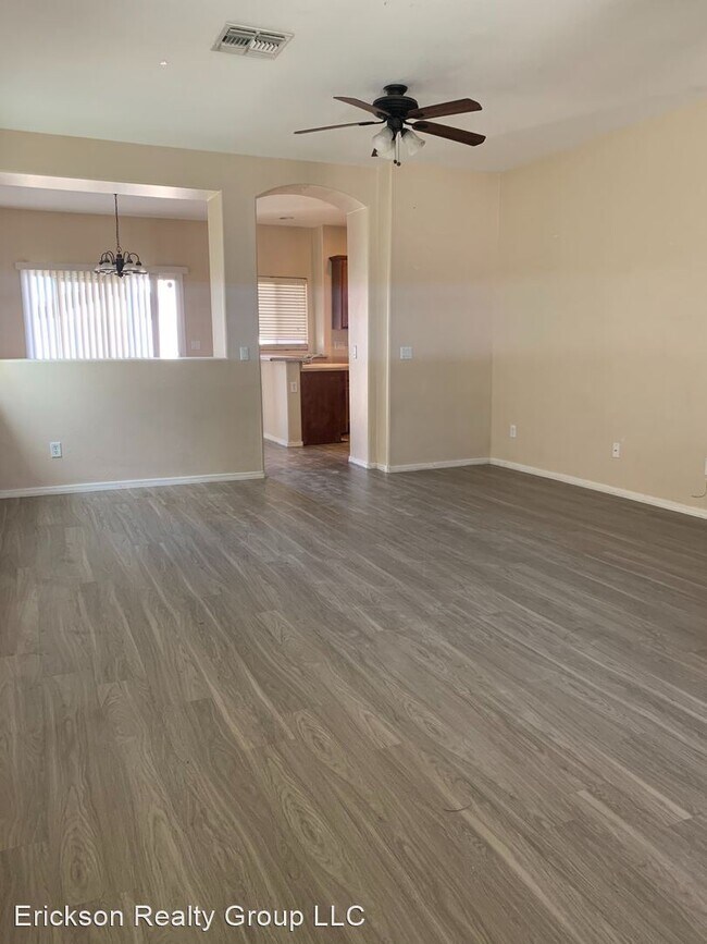 Foto del edificio - 11622 W Harrison St
