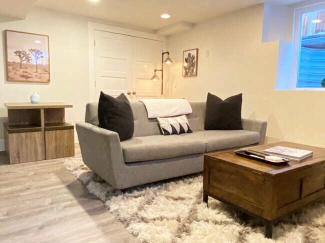 Foto del edificio - 3161 W 34th Ave