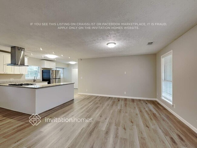 Foto del edificio - 1589 Mary Lou Ln SE