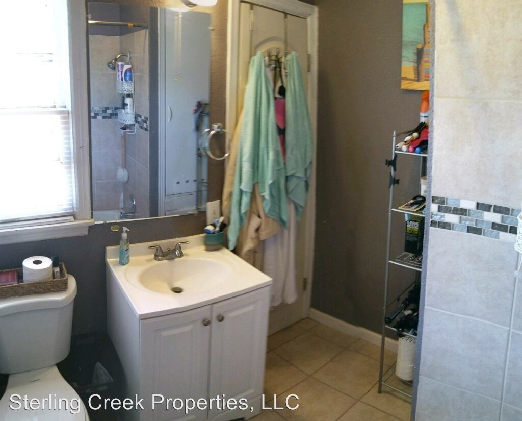 Foto principal - 2323 21st St