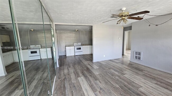 Foto del edificio - 374 NW 31st Ave