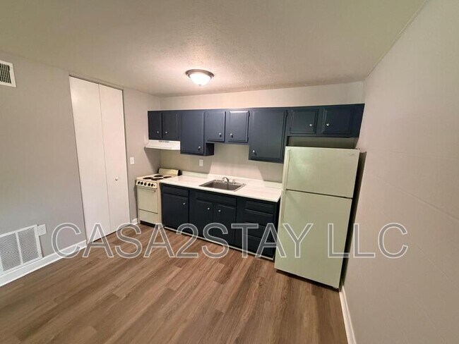 Foto del edificio - 2188 St Johns Pl